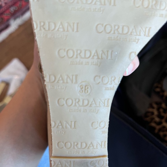 Cordani Gold Wedge Heels size 38 - Picture 3 of 3